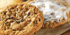 Oatmeal Raisin Cookies