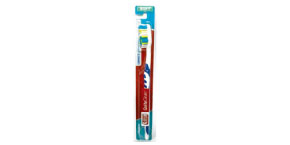 Market Basket Quite Clean Toothbrush